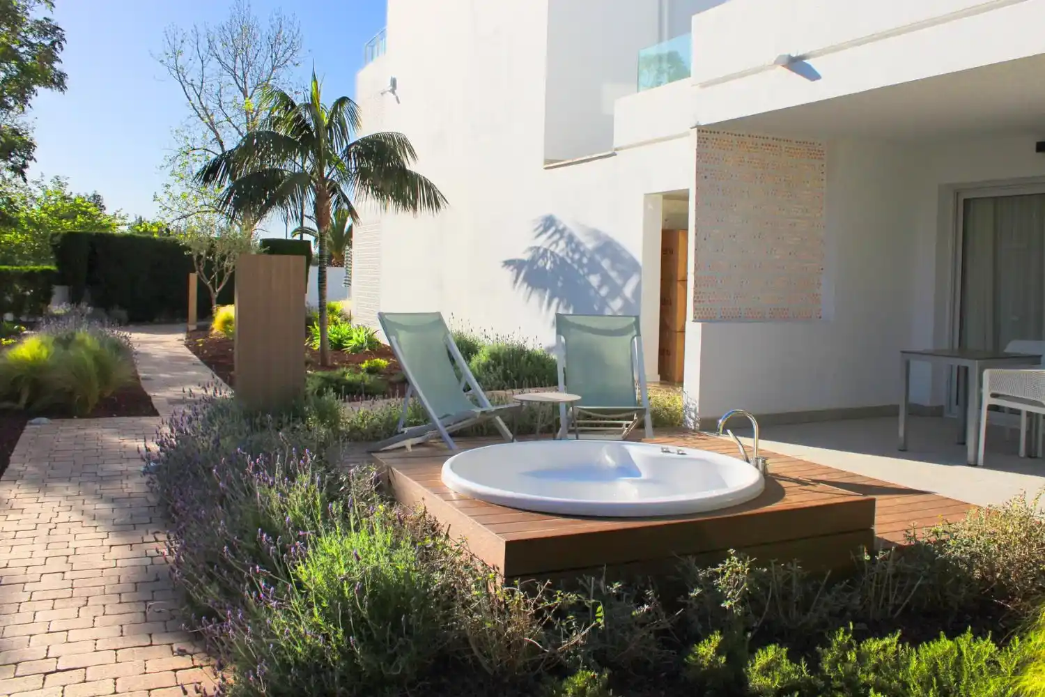 GARDEN LANDSCAPE DESIGN HOTEL CABOT LAS VELAS MALLORCA SESTEPA DESIGN